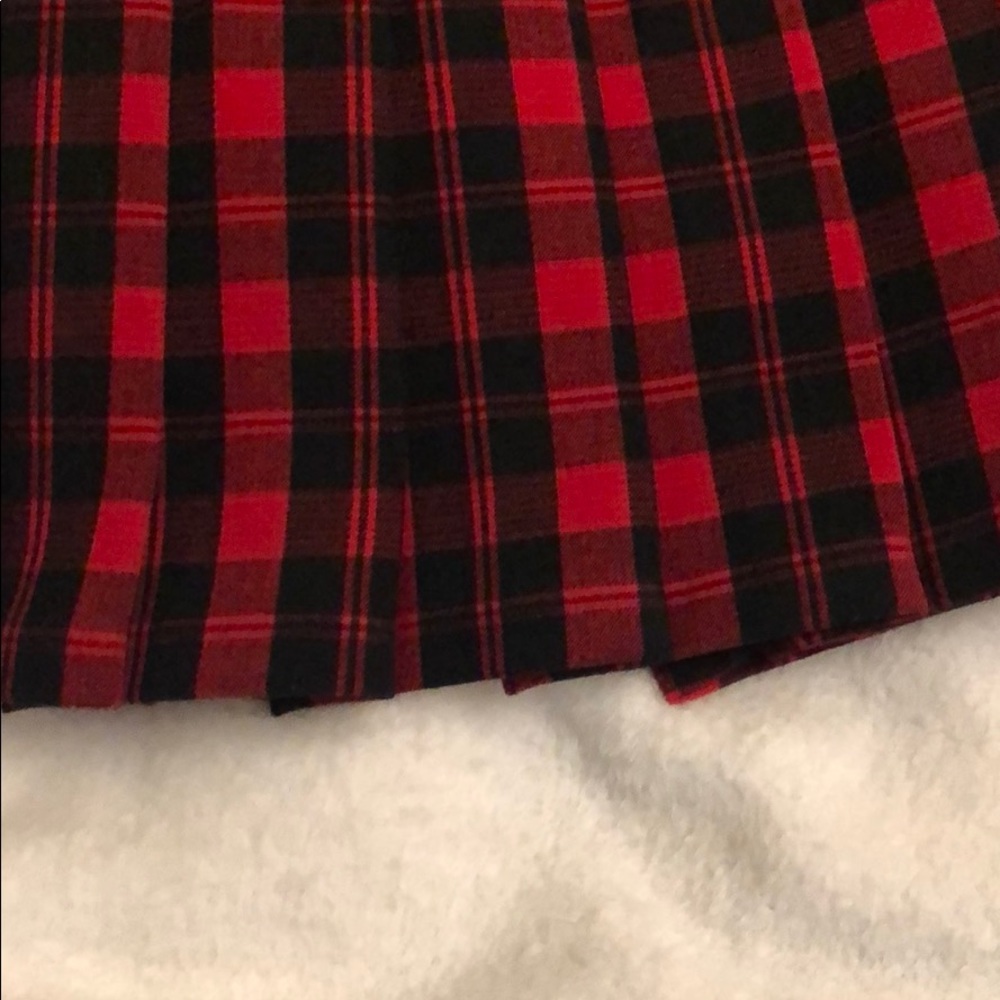 MICHAEL Michael Kors Red Plaid Skirt Size 4, NBW - Picture 6 of 6